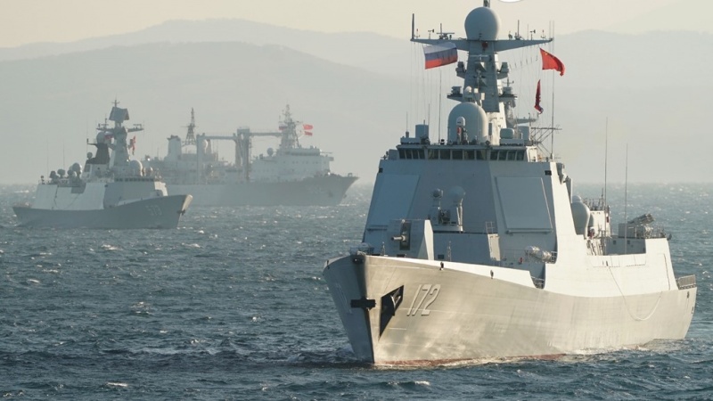 中露艦隊が宗谷海峡を通過