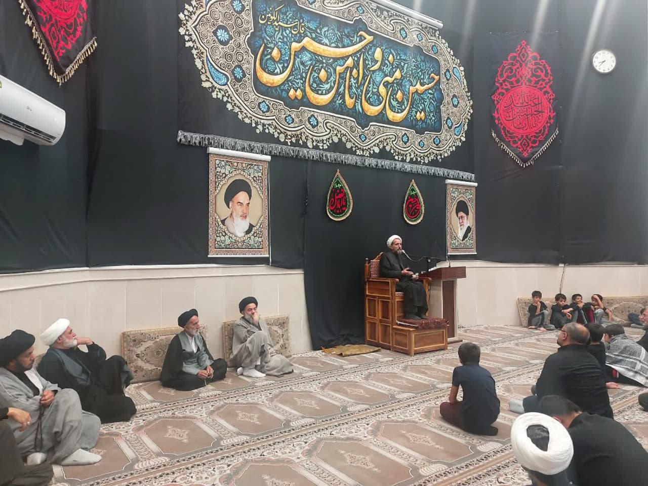 مظفری: لازمۀ محبّت به خدا و اولیای الهی، تبعیّت از آنان است