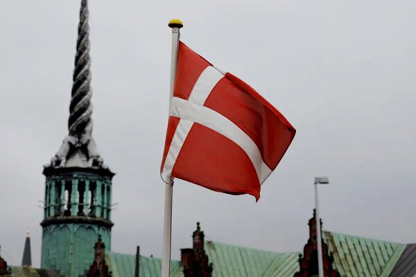 Denmark vows to put legal limits on Qur'an desecration