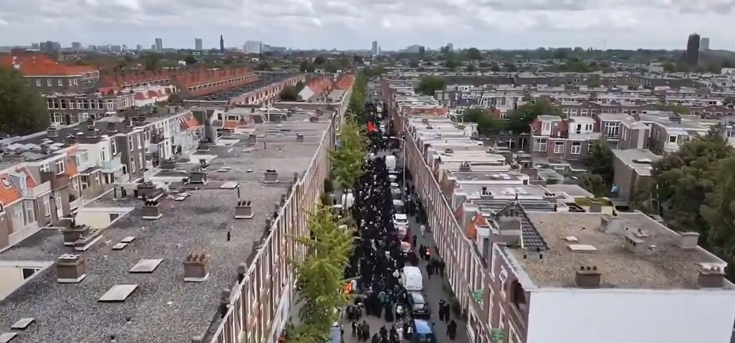 Video: Muharram mourning procession in The Hague, Netherlands