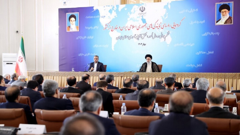 イラン大統領「外交政策決定のために他国の反応は待たない」