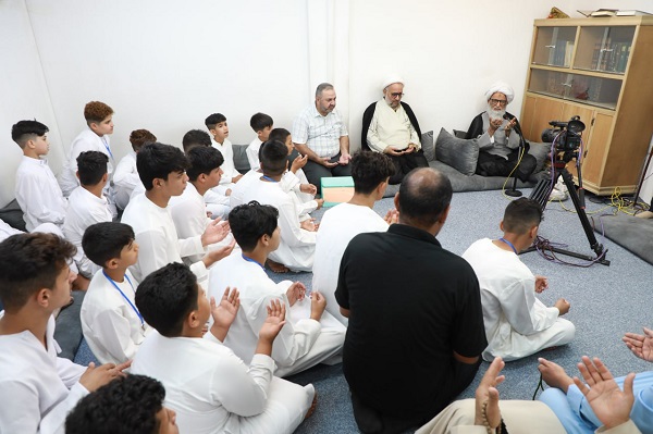 آية الله النجفي: الاهتمام بالأيتام جزء بسيط من الواجبات المؤكدة في الشارع المقدس 