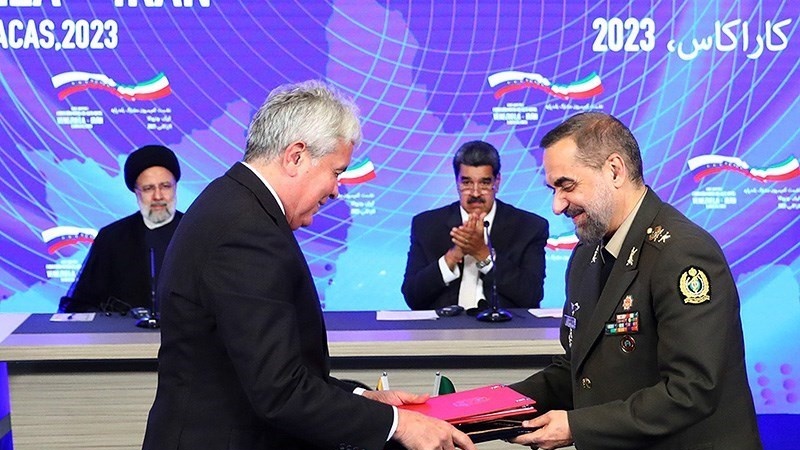 Имзои 19 санади ҳамкорӣ миёни Эрону Венесуэла +akc