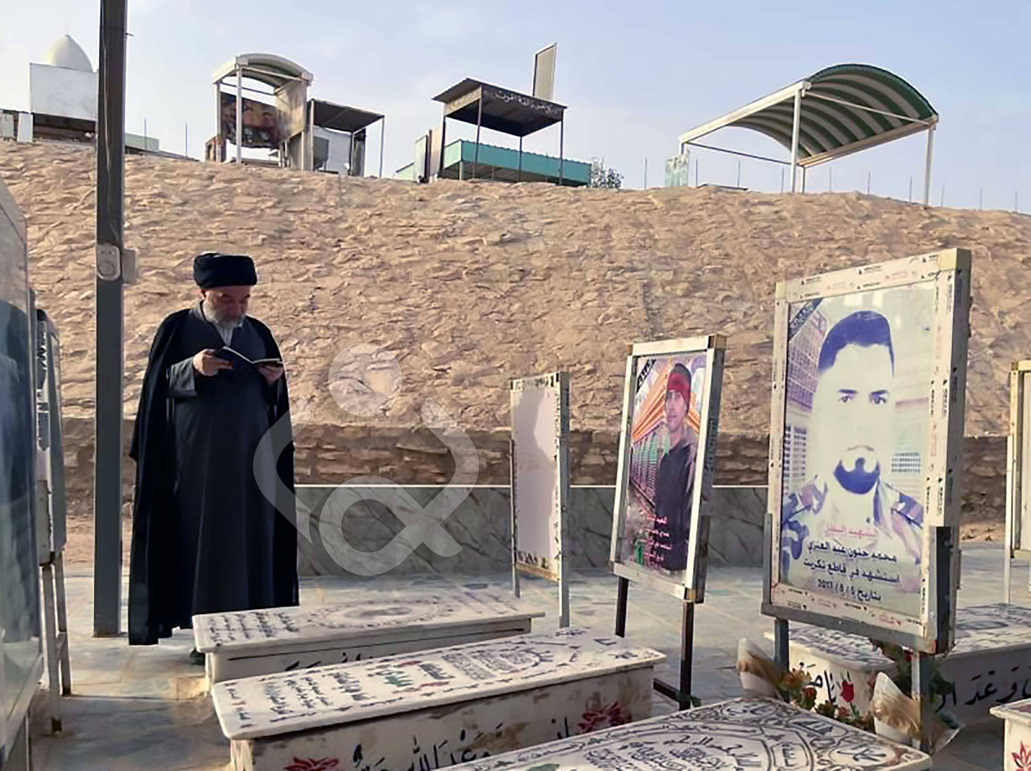 نجل السيستاني: يجب ان نستذكر بإجلال أولئك الأبطال الذين استرخصوا دماءهم وبذلوا أرواحهم في تلك الملحمة الكبرى