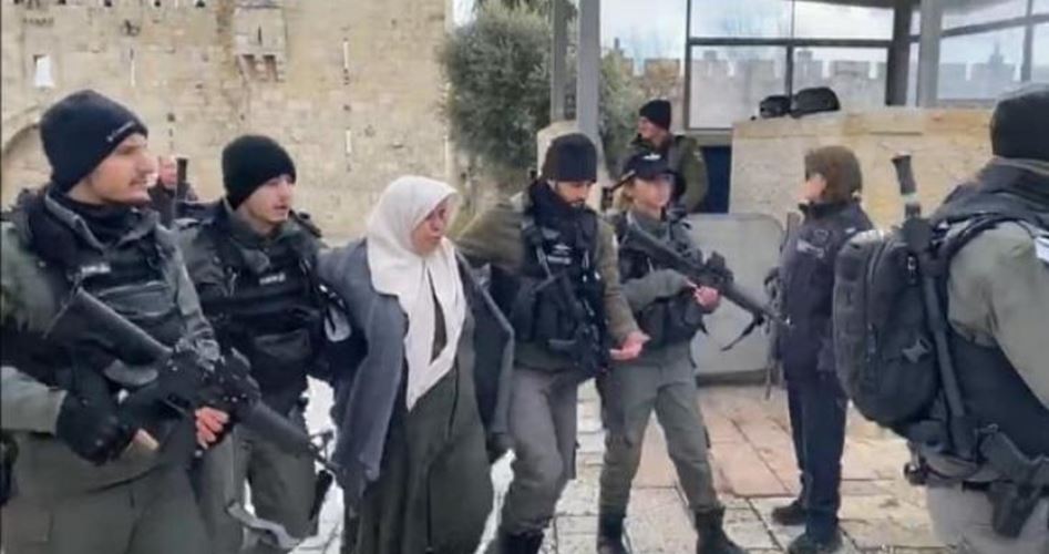 Inaresto ng teroristang pulis ng Islael ang 4 na babaeng Palestinian sa al-Quds