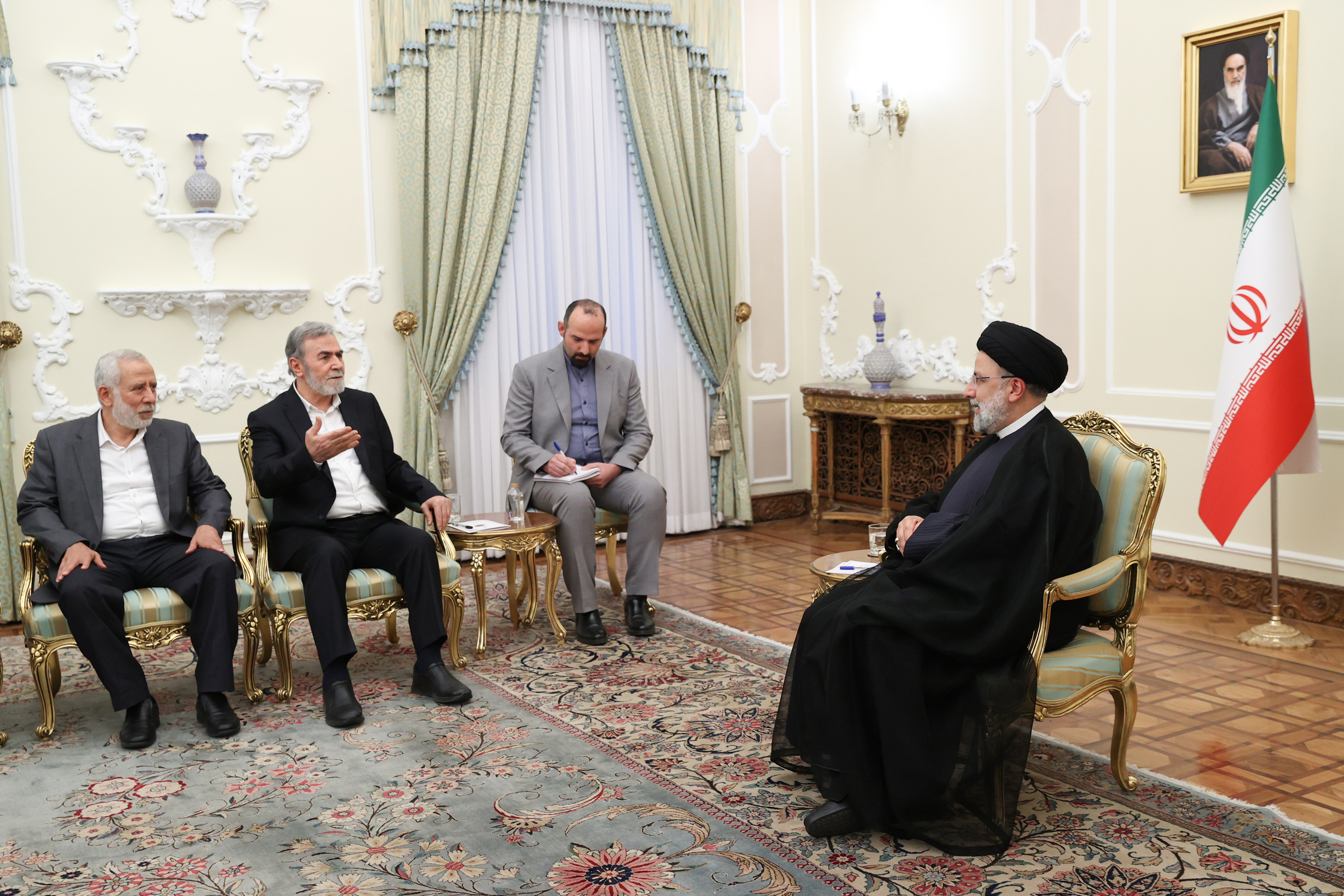 Pres. Raisi: By normalising ties with Islamic countries, Zionists looking for desperation of Palestinian youth for freedom of their lands