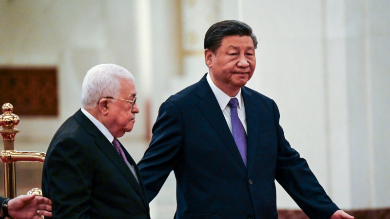 Incontro tra il presidente cinese e Mahmoud Abbas