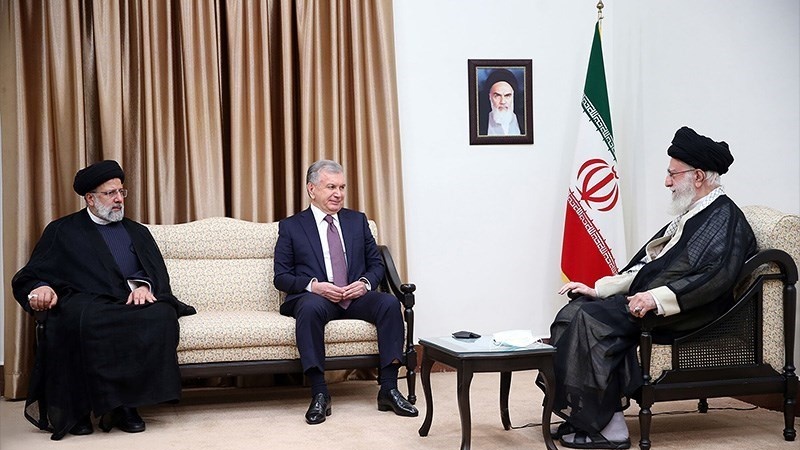 Pertemuan Rahbar dengan Presiden Uzbekistan