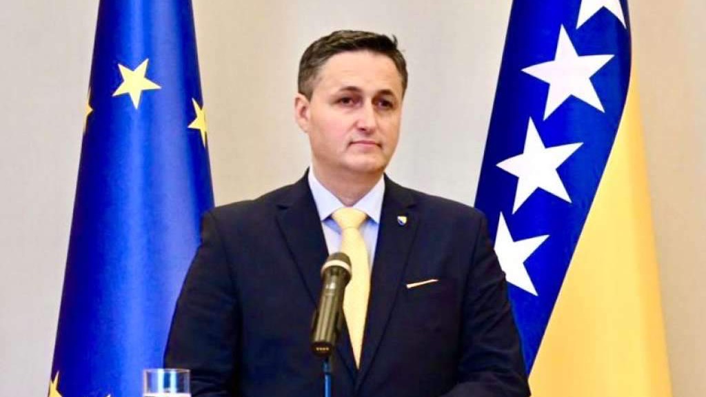 Bećirović: Zaustavite Dodika prije nego što ugrozi mir i sruši Dejtonski sporazum