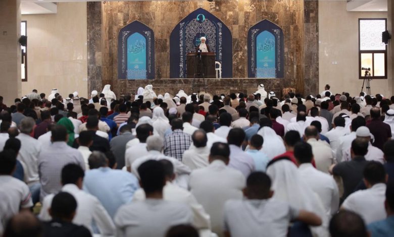 خطيب الجمعة في البحرين: عقيدتنا في التوحيد وإخلاص العبودية لله تعالى ولسنا عُبّاد قبور