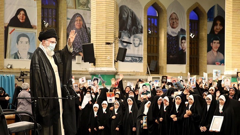 Ayatullah Khamenei: Revolusi Islam Selamatkan Iran dari Kemunduran