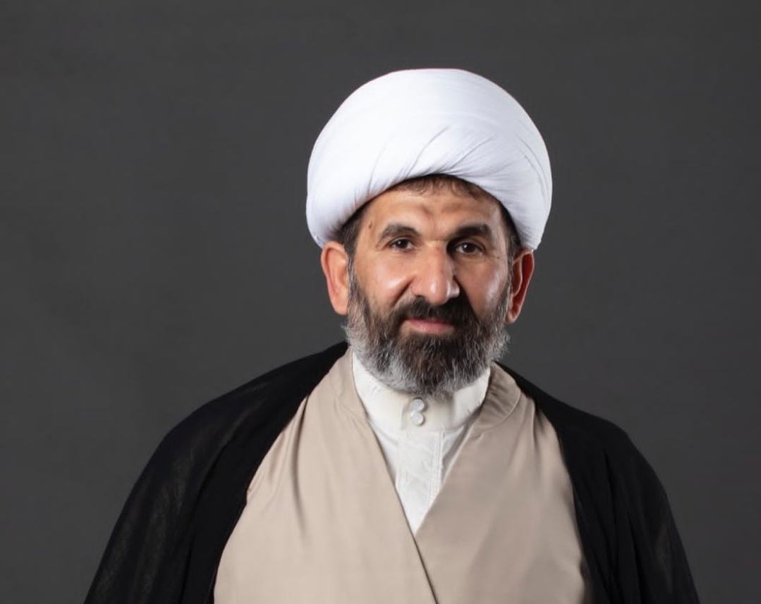 بسبب قراءة "دعاء الفرج".. اعتقال رجل دين بحراني أثناء أدائه مناسك الحجّ