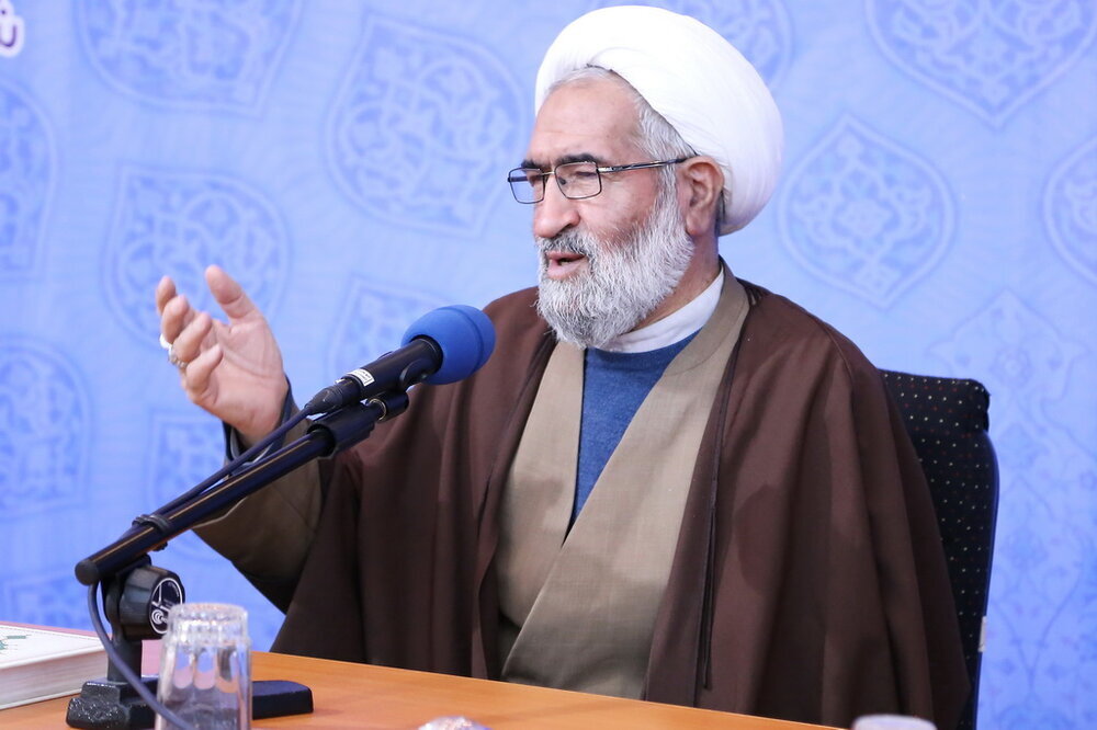 Senior Iranian cleric passes away at 83