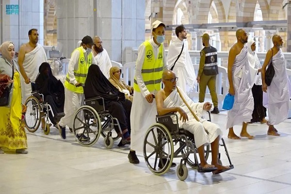 Sa panahon ng Hajj higit sa 9,000 wheelchair na ibinigay sa Banal na Moske ng Mekka 