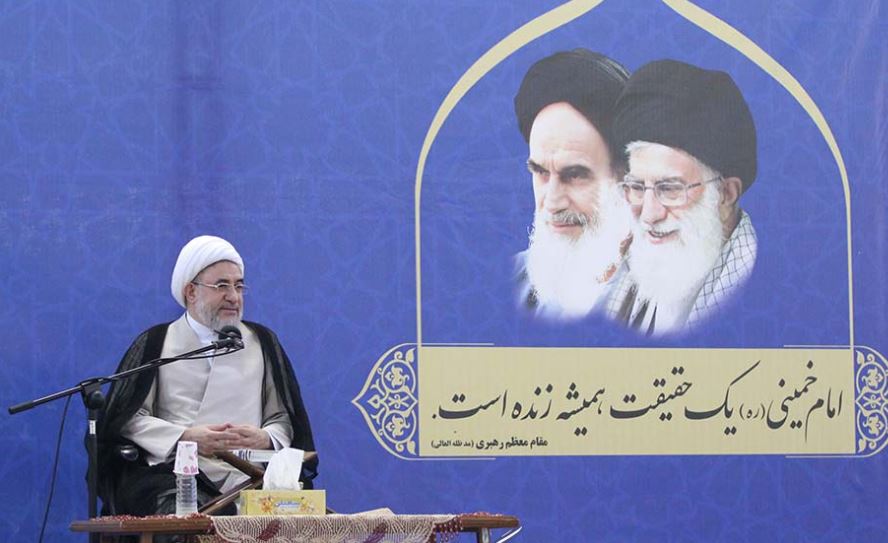 امام خمینی(ره)، احیاگر اسلام و قرآن و ملت ایران بود