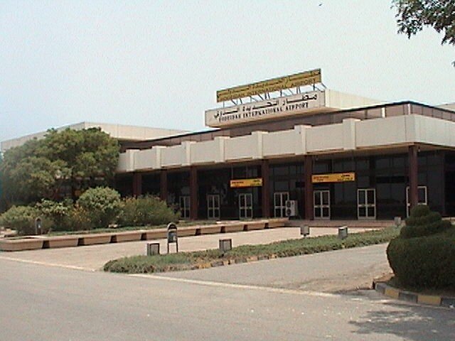Ang unang eroplano ng UN ay lumapag sa Hodeidah International Airport pagkatapos ng 8 taon