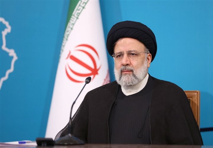رئيسي: السبيل لتجاوز التحديات هو بناء ايران القوية وليس التراجع