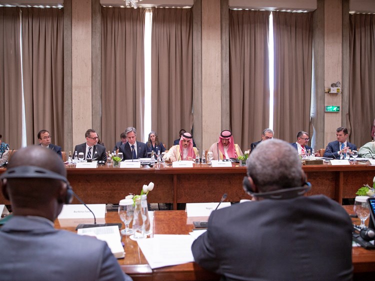 الخارجية السعودية: الصين شريك مهم.. والحل في سوريا يتطلب الحوار مع دمشق