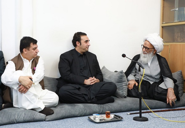 آية الله النجفي يستقبل وزير الخارجيَّة الباكستانيّ ووفدا حكوميا رفيع المستوي