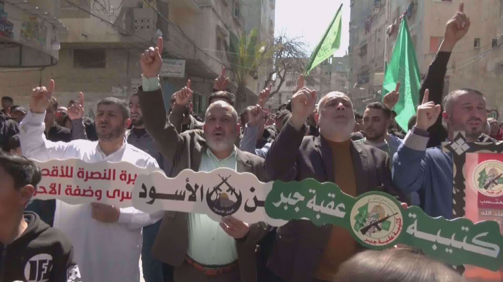 Gazans decry Israeli violations, voice solidarity with Palestinians in West Bank