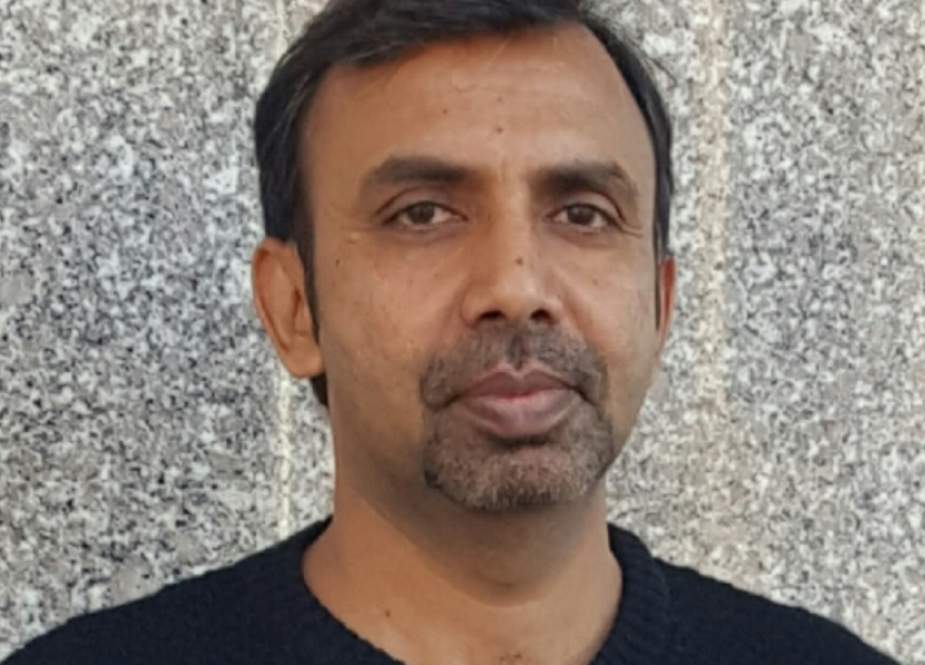 ڈھول کی تھاپ پر رقصاں شیعت