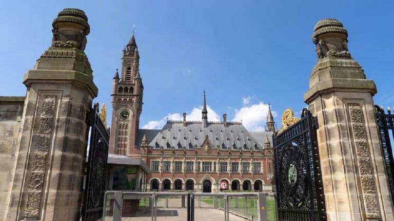 مدعي عام محكمة الجنايات الدولية: مذكرة "اعتقال" الرئيس الروسي أمر مؤسف