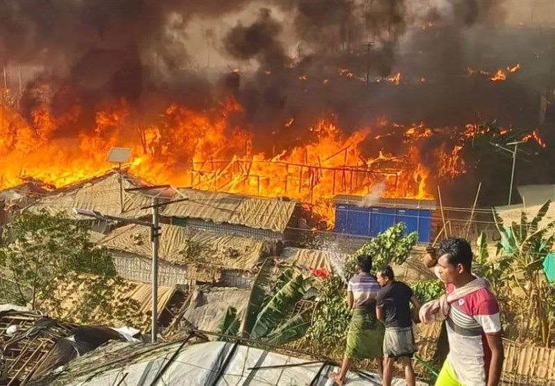 Kebakaran Besar di Kamp Pengungsi Rohingya di Bangladesh