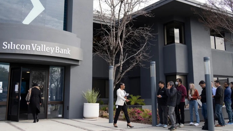 Kepercayaan Publik AS pada Bank Menurun