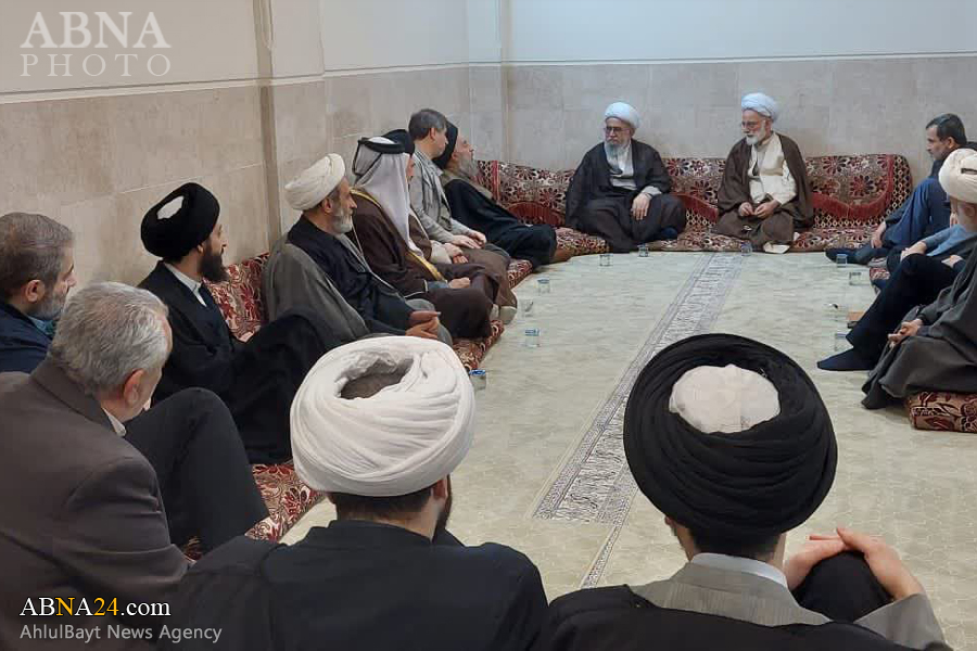 تقرير مصور / أمين عام المجمع العالمي لأهل البيت (ع) يلتقي آية الله المدرسي في كربلاء المقدسة