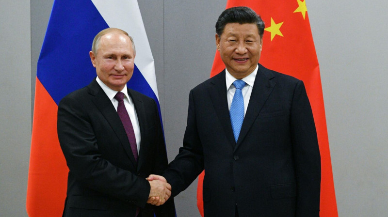 Москвада сәфәрдә олан Си Ҹинпин Путинлә данышыглары уғурлу вә конструктив адландырыб