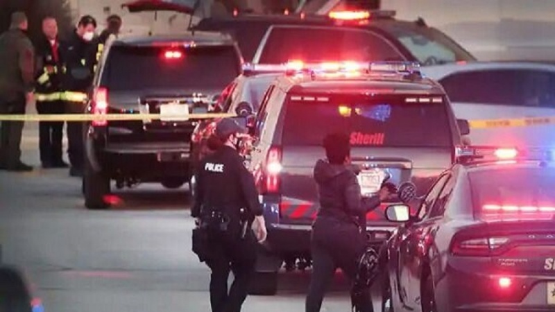 米マイアミビーチ、銃撃相次ぎ非常事態宣言