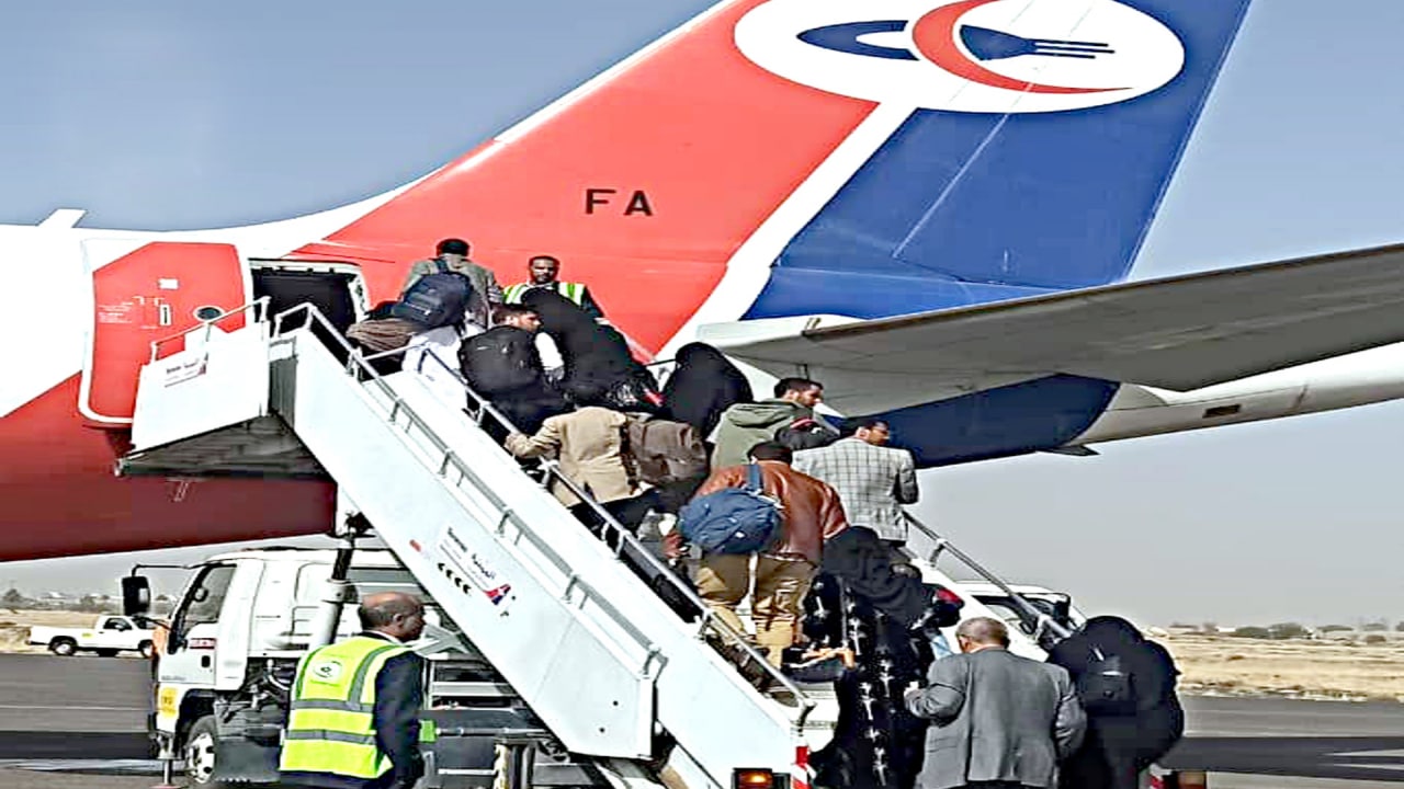 سلطات عدن توقف قطع تذاكر صنعاء – عمان- صنعاء.. هيئة الطيران المدني:سيؤدي لموت آلاف المرضى