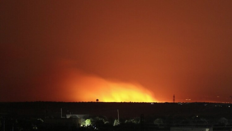 2 base ng US pananakop sa Deir Ezzor, silangang Syria, ang tinarget ng mahigit 20 missiles