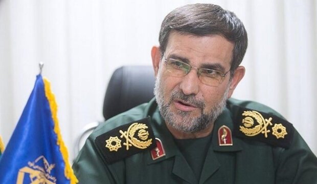 العميد تنكسیري: الشهداء هم من علّمونا كيف يكون الدفاع عن حياض الوطن