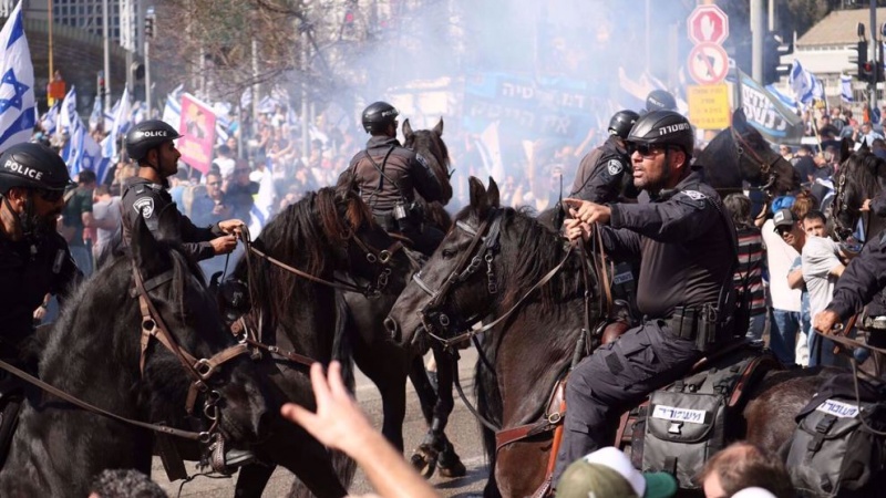 Netanjahus „Justizputsch“ löst in 12. Woche in Folge neue riesige Proteste aus