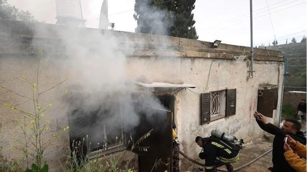 Israeli settlers set fire to Palestinian home in West Bank