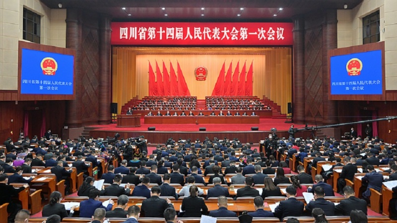 中国今年经济增长目标设定在大约5%
