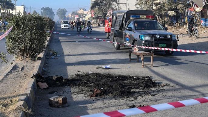 مقتل 9 من أفراد الشرطة بتفجير انتحاري ارهابي في باكستان