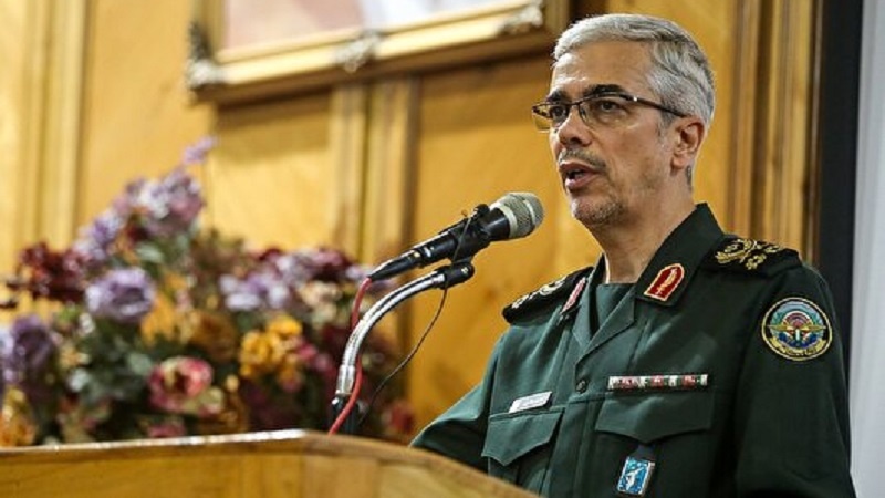Heneral Bagheri: Ang mga palatandaan ng pagbaba ng US ay nakikita, sila ay mas mahina kaysa dati.