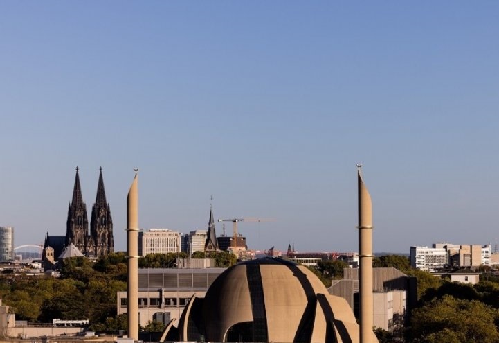 ألمانيا.. القبض على رجل حاول إحراق مسجد بعد أسابيع على محاولته إحراق القرآن