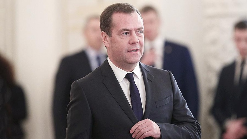 Медведев: Запад подталкивает Украину к 3 мировой войне