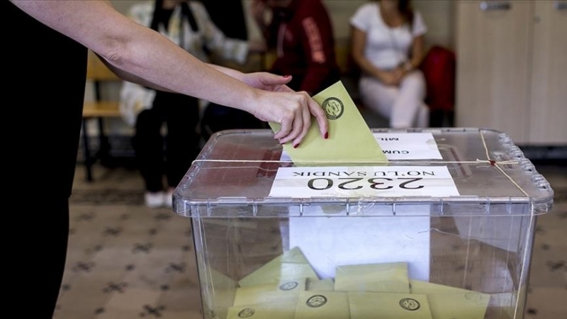トルコ大統領選の投票始まる