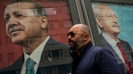 トルコ大統領選の開票終了　過半数届かず決戦投票へ