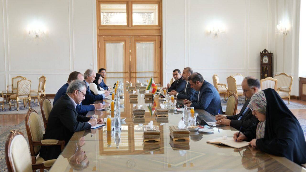 تاکید امیرعبداللهیان بر ضرورت جلب حمایت جامعه جهانی برای کمک به بازسازی سوریه