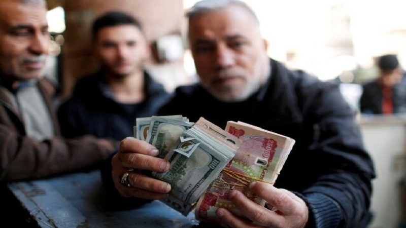 Irak'ta dolarla ticaret yapmak yasaklandı