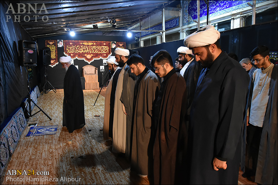 گزارش تصویری/ مراسم عزاداری شام شهادت امام صادق(ع) در حوزه علمیه قائمیه انزلی