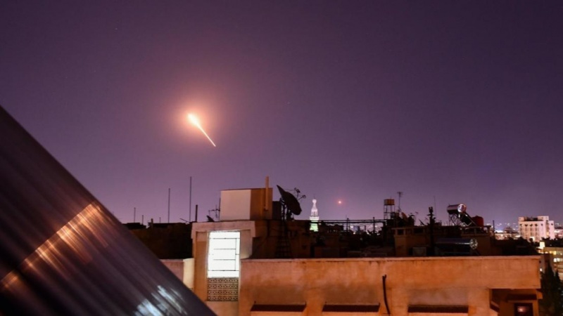 Israel startet neuen Raketenangriff auf Syrien und zielt auf Aleppos Flughafen
