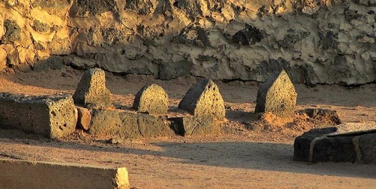 Cultural packages in different languages about al-Baqi Cemetery on sorrowful centennial of its demolition