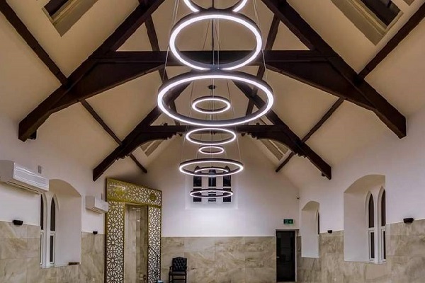 Muslims in northern England celebrate renovated mosque