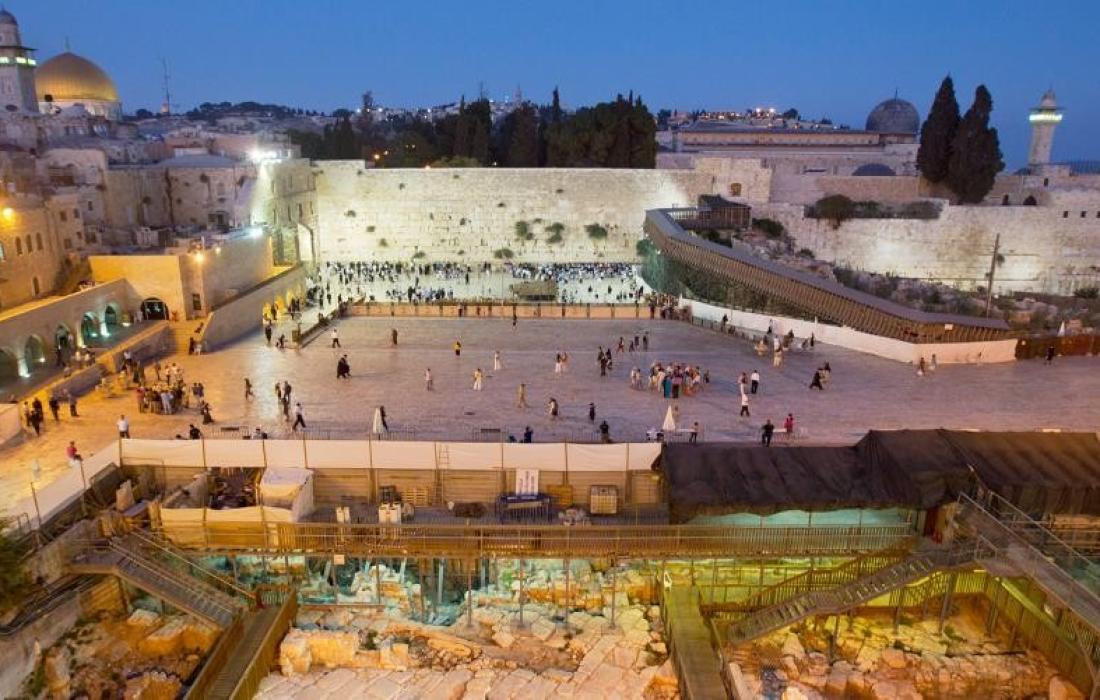 الحكومة الصهيونية تعتزم رصد ميزانيات ضخمة لتهويد القدس المحتلة وتعزيز الاستيطان